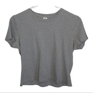 Cheetah short sleeve size medium